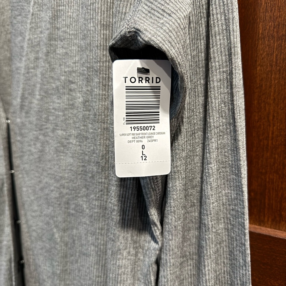 Women’s Torrid Super Soft Light Rib Knit Sleep Snap Cardigan Size 0 - Picture 5 of 8